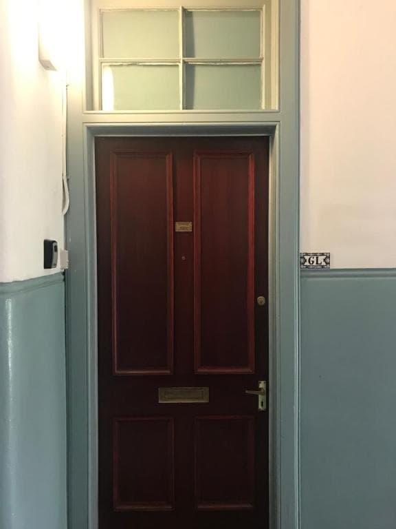 Hillview, Ground floor apartment
